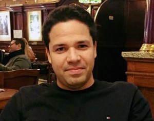 Rafael Soto atua como "Dev", no Serpro.