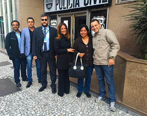 Equipe do Serpro e do Ministério da Justiça e Segurança Pública (MJSP) em visita técnica à Polícia Civil, no Paraná