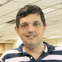 Luís Augusto Oliveira da Silva é bacharel em Processamento de Dados pela Universidade Federal da Bahia e ingressou no Serpro em 2004. Atualmente está na equipe da Supgs em Salvador (BA).
